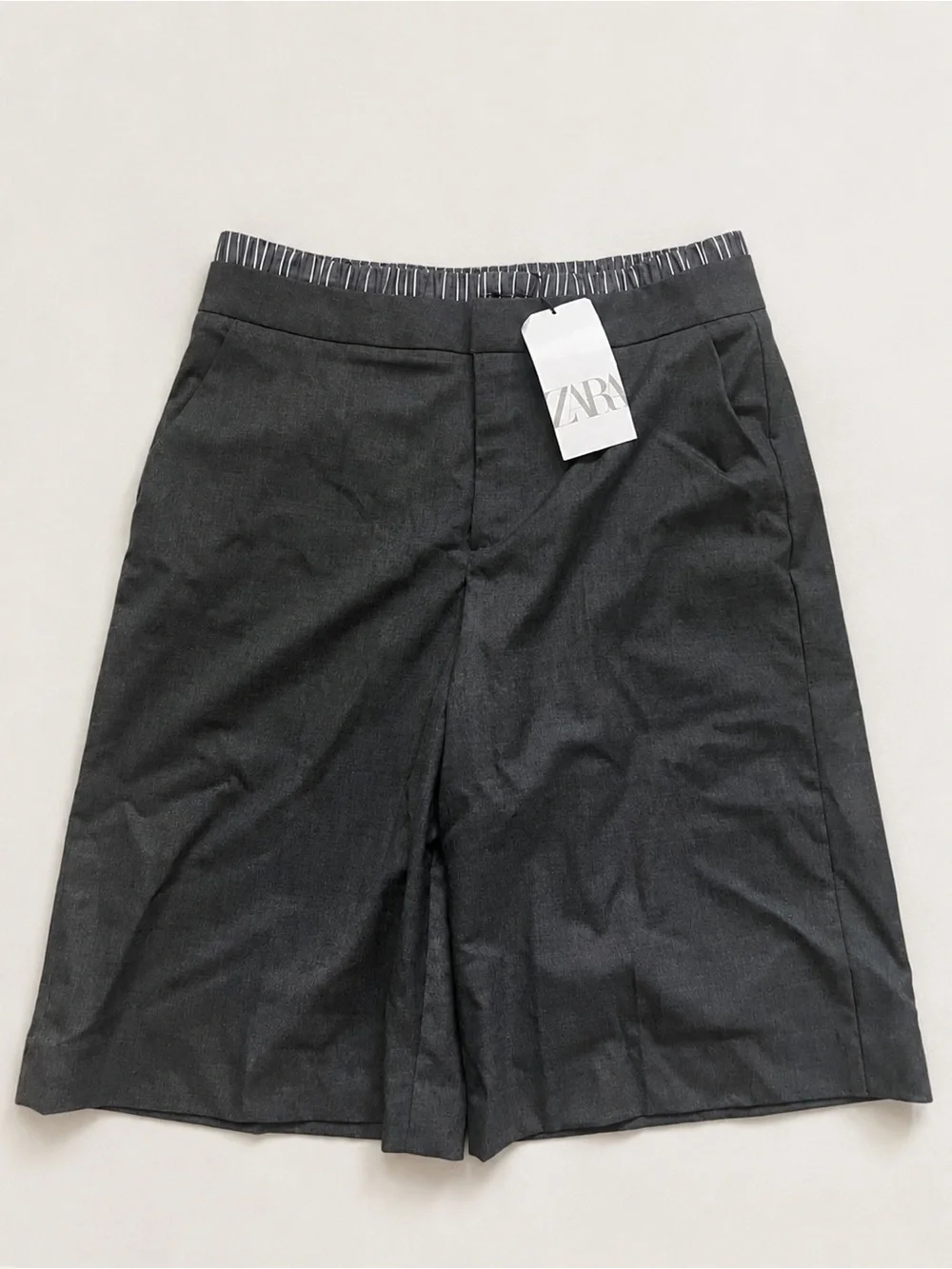 Zara Women’s Dark Charcoal Flat Front Shorts